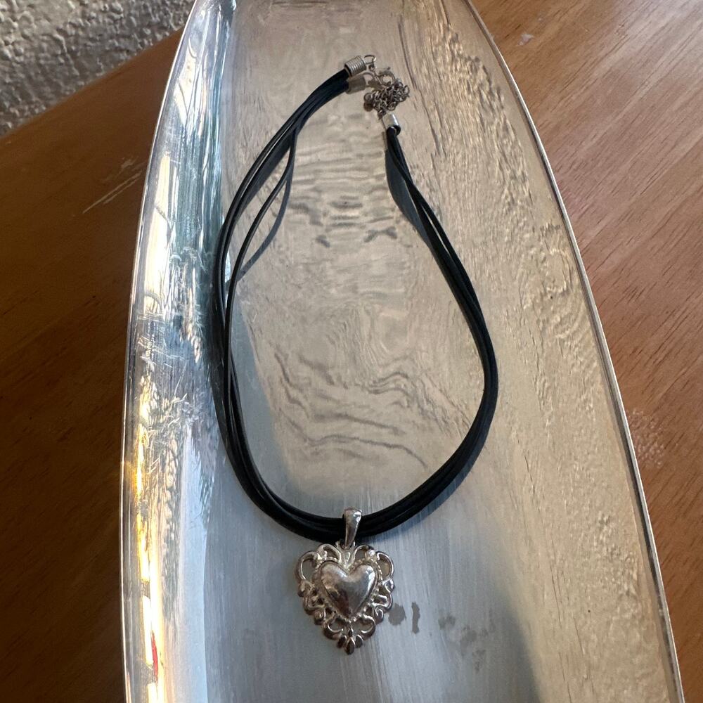 Silver Tone Filigree Puffed Heart Pendant Multi Strand Cord Necklace Y2k Style